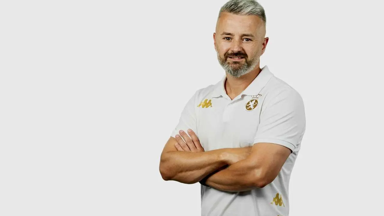 La Cultural y Deportiva Leonesa ha anunciado este jueves que David Madurga no continuará como preparador físico del primer equipo de cara a la próxima temporada.