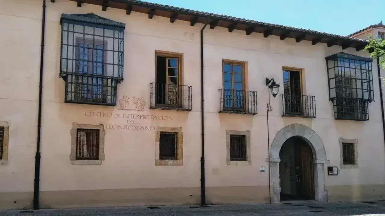 Casona de Puerta Castillo, sede del Archivo Histórico Municipal.