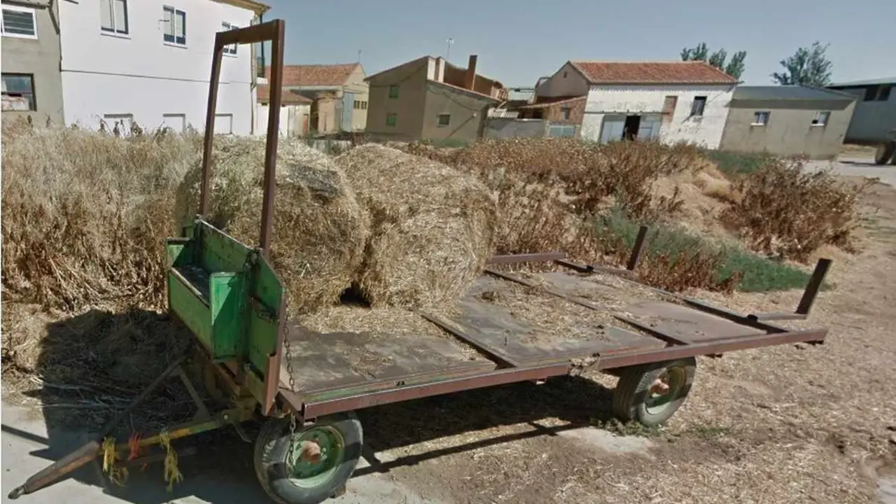 En plena Tierra de Campos, entre vastas llanuras de cereal y caminos interminables, se esconde una singularidad administrativa que desconcierta a quien la descubre: el enclave de Roales y Quintanilla,
