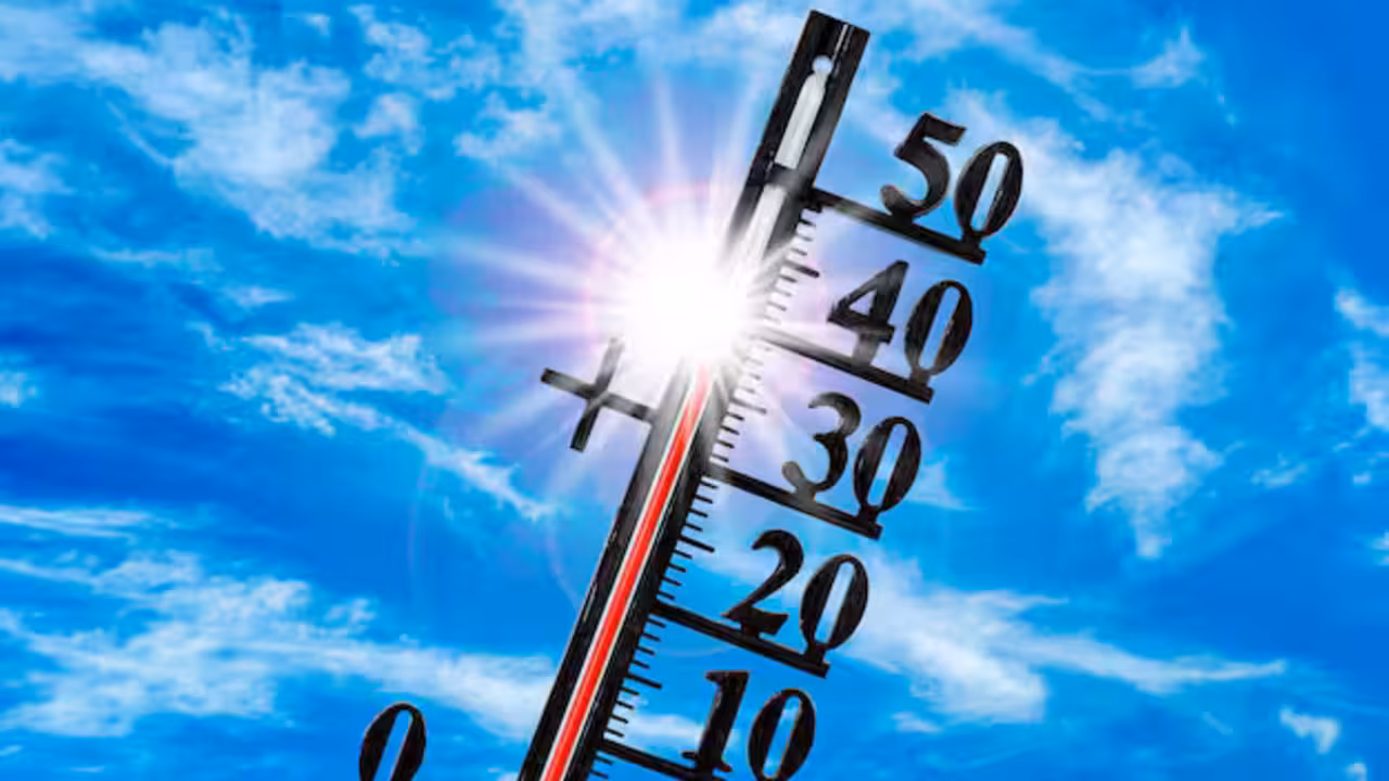 Ilustración de un termómetros marcando más de 30 grados