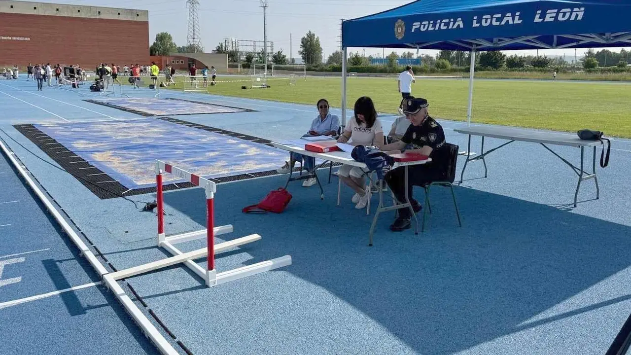 Las pruebas de acceso a la Policía Local de León se han iniciado este lunes.