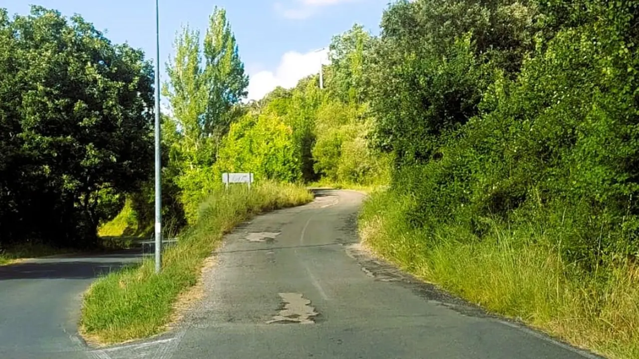 Imagen de archivo de una carretera de Castropodame.