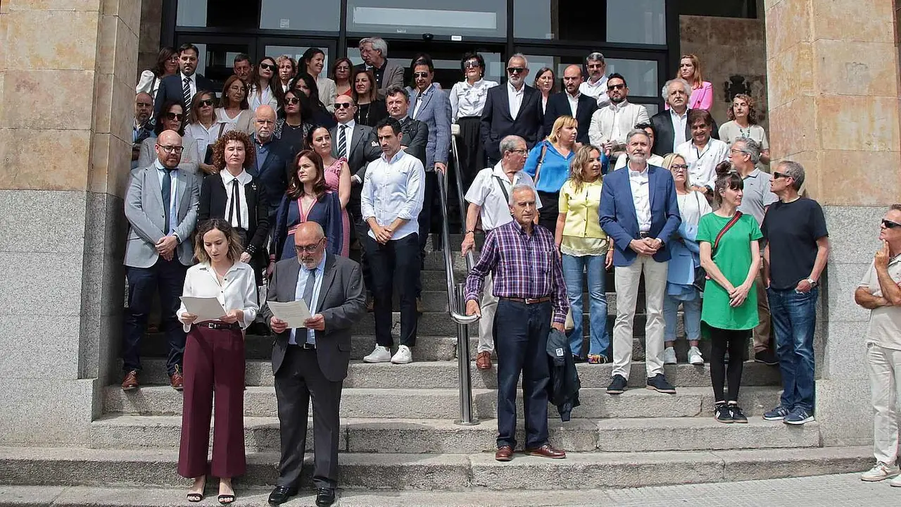 Concentración de jueces y fiscales en León