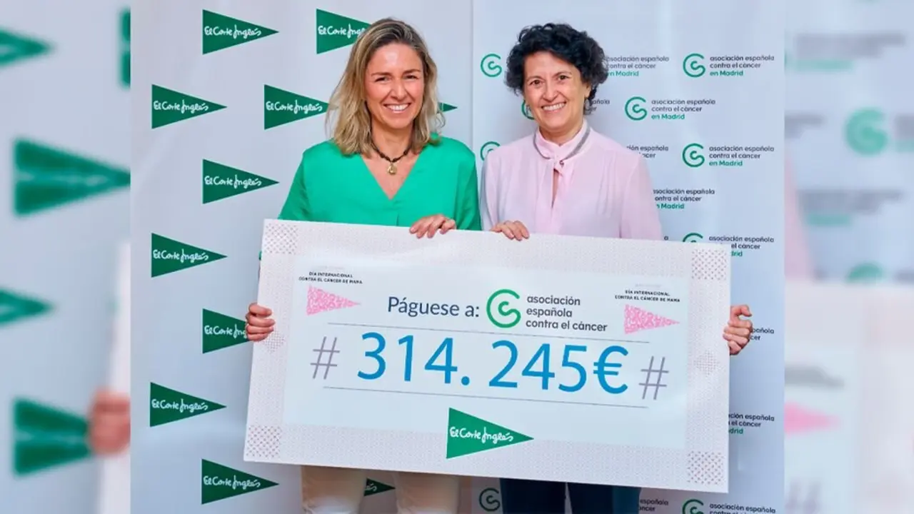 De izda a dcha María Laviña (AECC) y Ester Uriol (ECI).