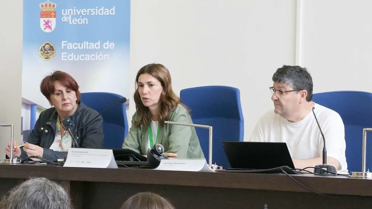 Un instante de las jornadas celebradas este jueves en la ULE.