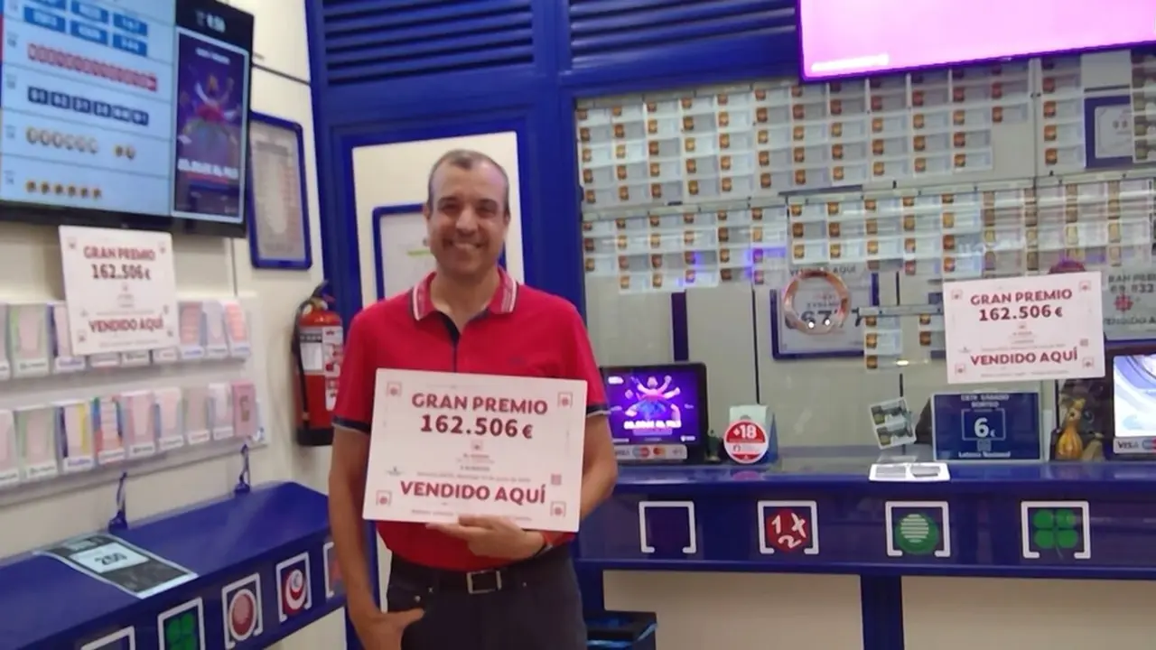 El Gordo de la Primitiva deja un premio de 162.500 euros en la Administración de Loterías número 3 de San Andrés del Rabanedo.