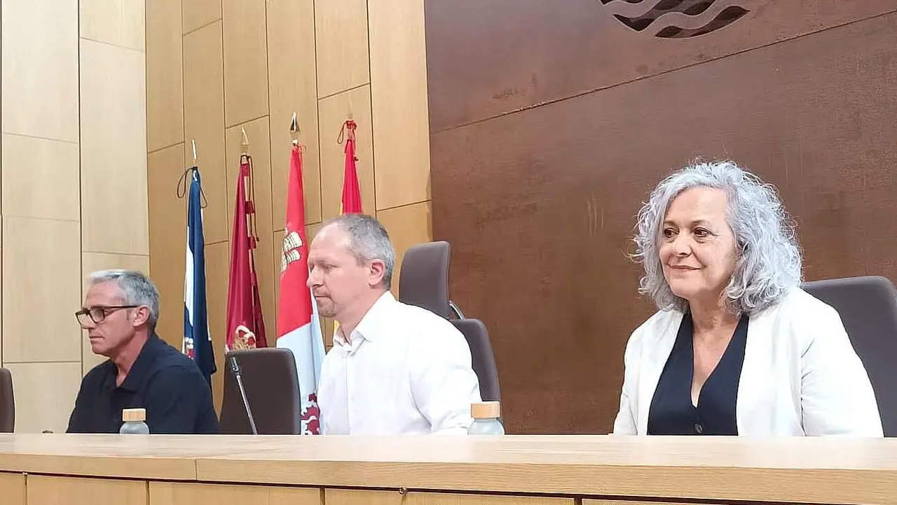 Un instante del pleno celebrado este lunes en Villaquilambre