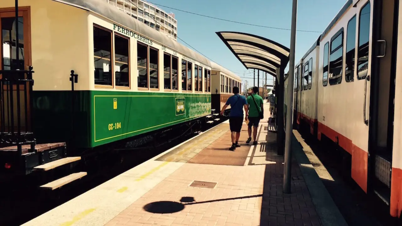 Imagen de vagones del 'Limón Express'