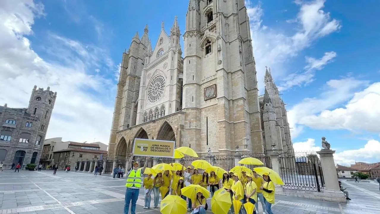 Alimerka celebra el Yellow Day en León con regalos, sorpresas y viajes a Canarias.