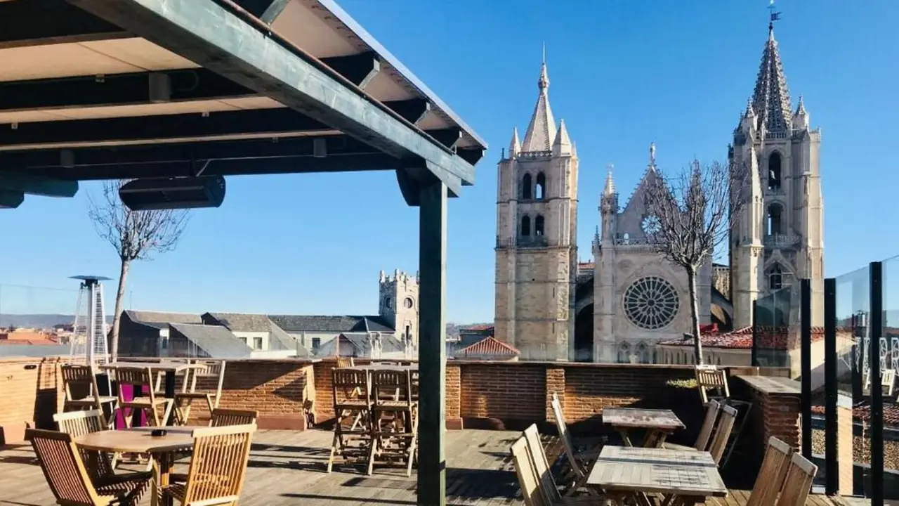 tERRAZA cAMAROTE mADRID