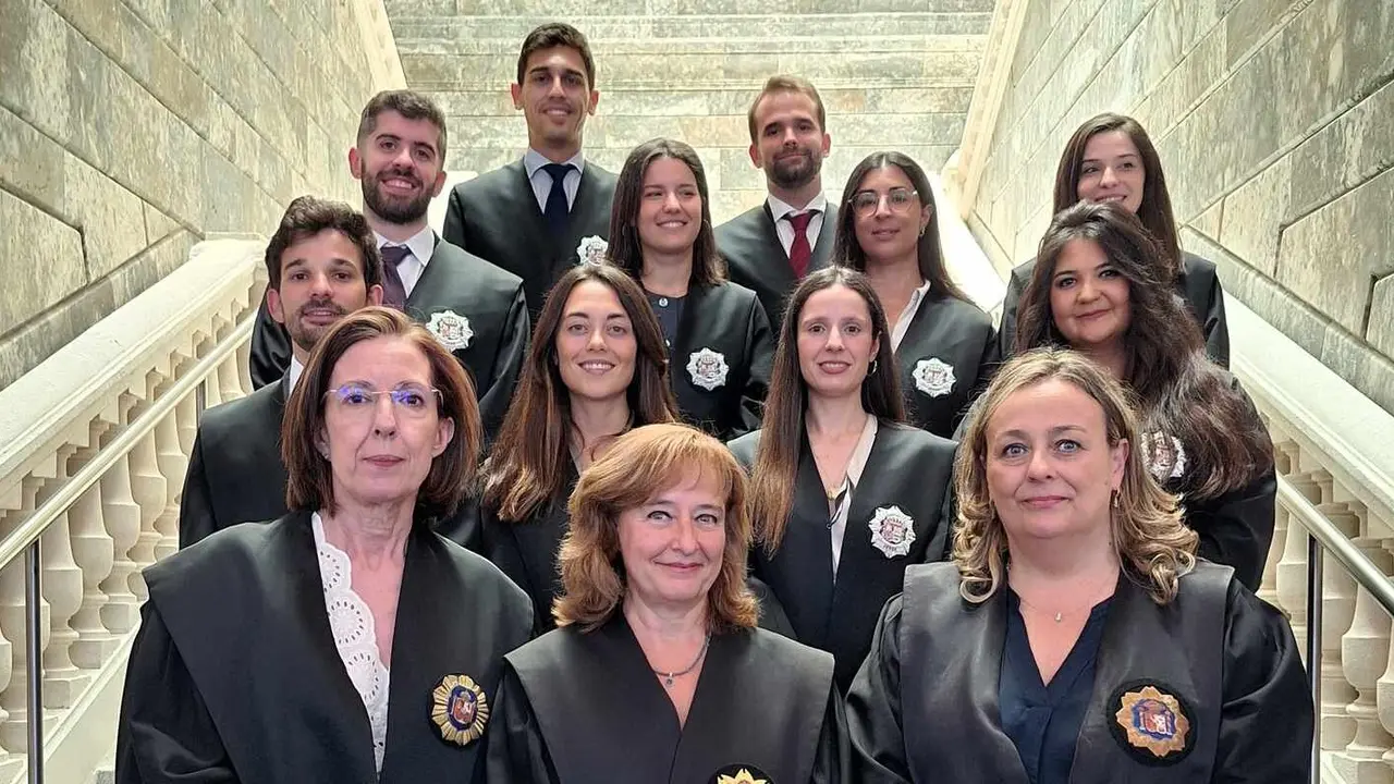 Diez jueces en prácticas toman posesión ante la Sala de Gobierno del TSJCyL.