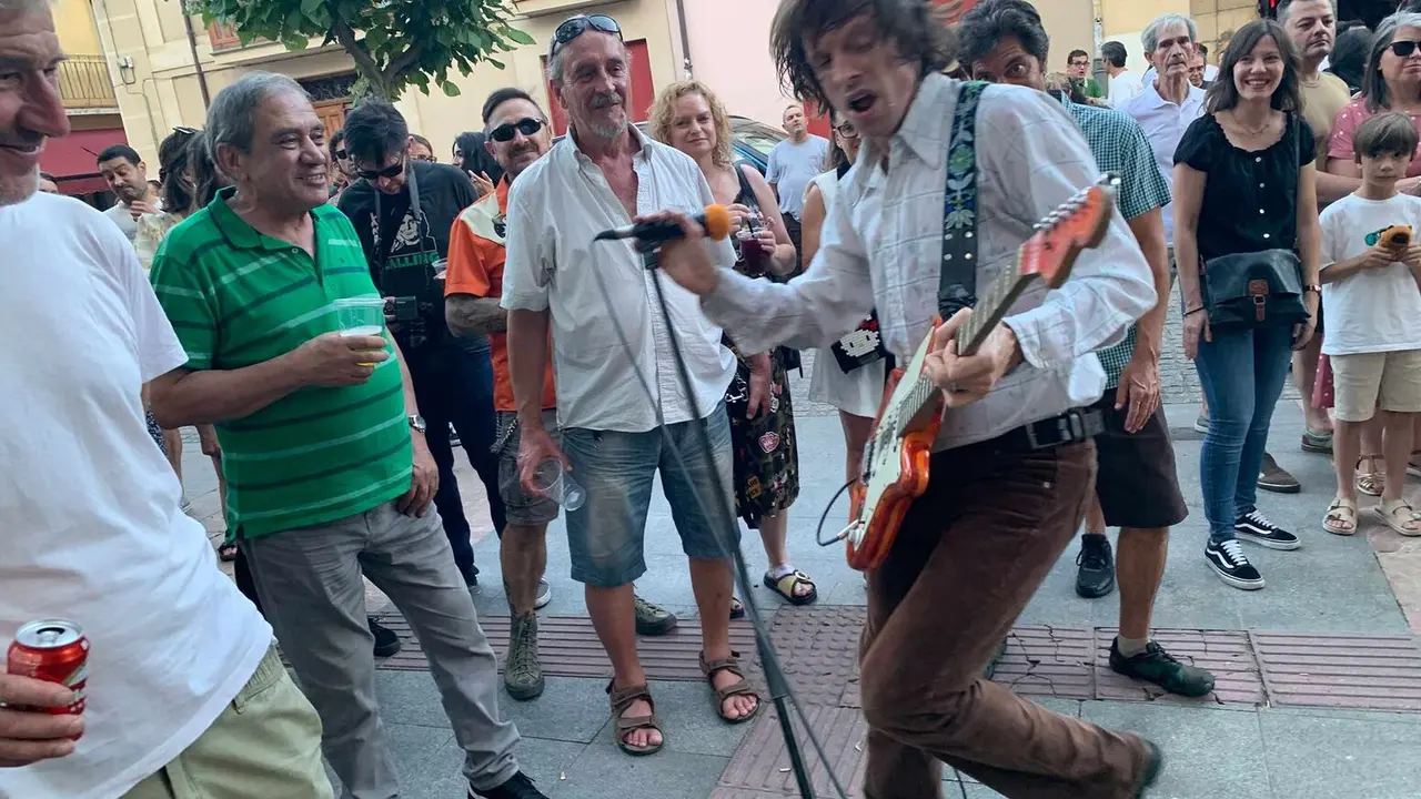Lexploitation convierte Puerta Castillo en el corazón underground de las fiestas. La quinta edición de Lex Dance! reunió a cientos de personas en una jornada vibrante que consagró el evento como uno de los grandes atractivos culturales del verano leonés. Fotos: A.F. Reca