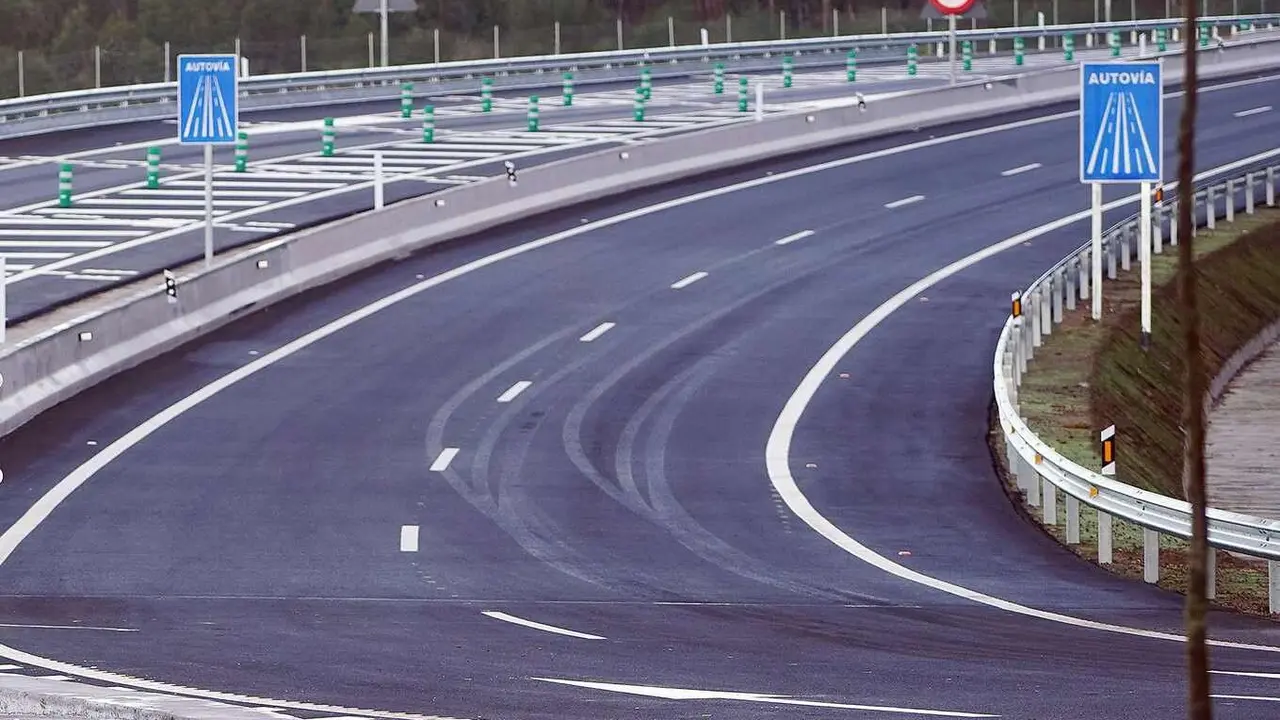 Imagen de una autovía cuyo modelo, según las concesionarias, debería cambiar para ser de pago.