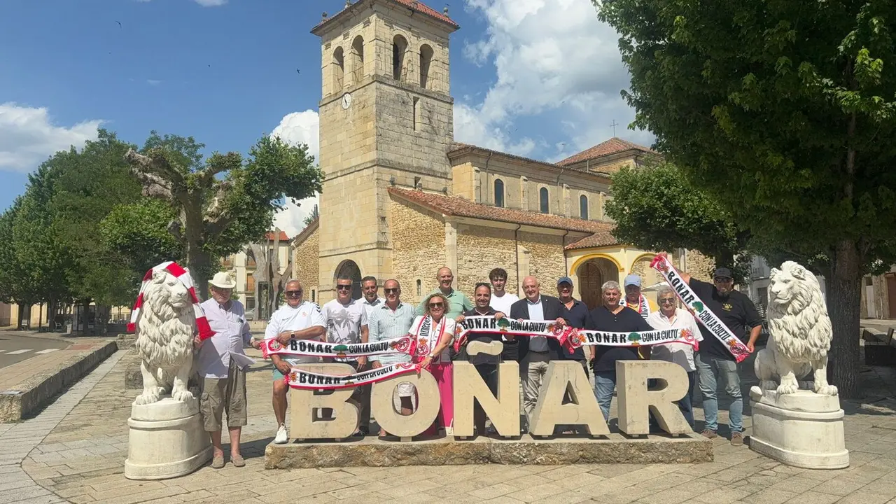La Peña Culturalista de Boñar celebra el ascenso a Segunda División con una comida y nuevas propuestas para la temporada.