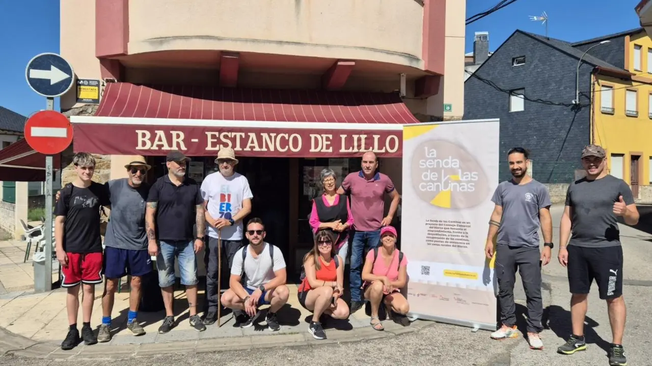 Lillo del Bierzo acogió es domingo el inicio de La Senda de las Cantinas, la primera gastro-ruta del Consejo Comarcal.