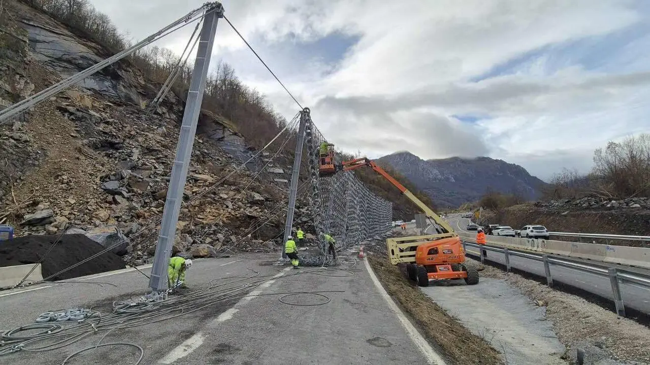 Huerna o Pajares da igual, el tiempo de viaje hacia Asturias es el mismo.