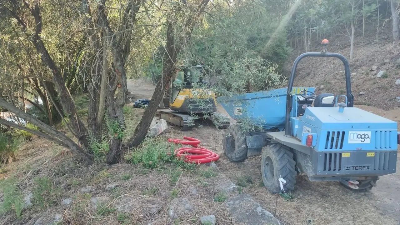 Obras en el río Sil a su paso por Ponferrada. Foto: PSOE