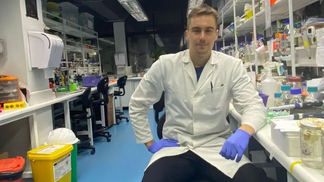 La investigación es obra del catedrático de Fisiología Vegetal de la ULE, José Luis Acebes Arranz, y el doctor Carlos Frey (en la foto).