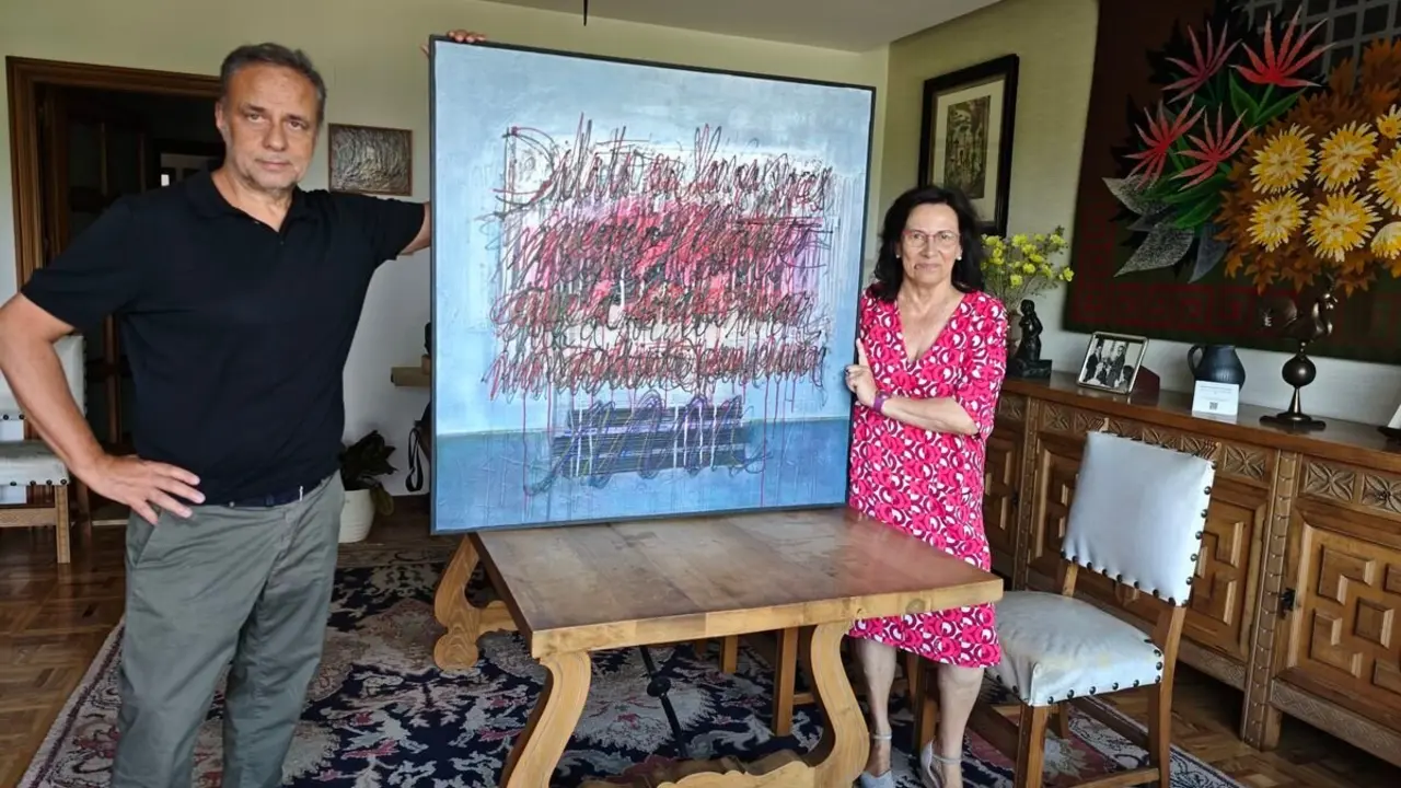Antonia Matías Flecha ha donado a la Fundación Antonio Pereira un cuadro de Manuel Jular (León, 1939 - 2017), de la serie "Palimpsestos", fechado en 1990. Foto: Fundación Pereira