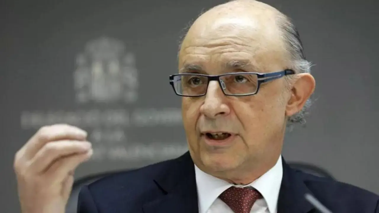 Cristóbal Montoro.