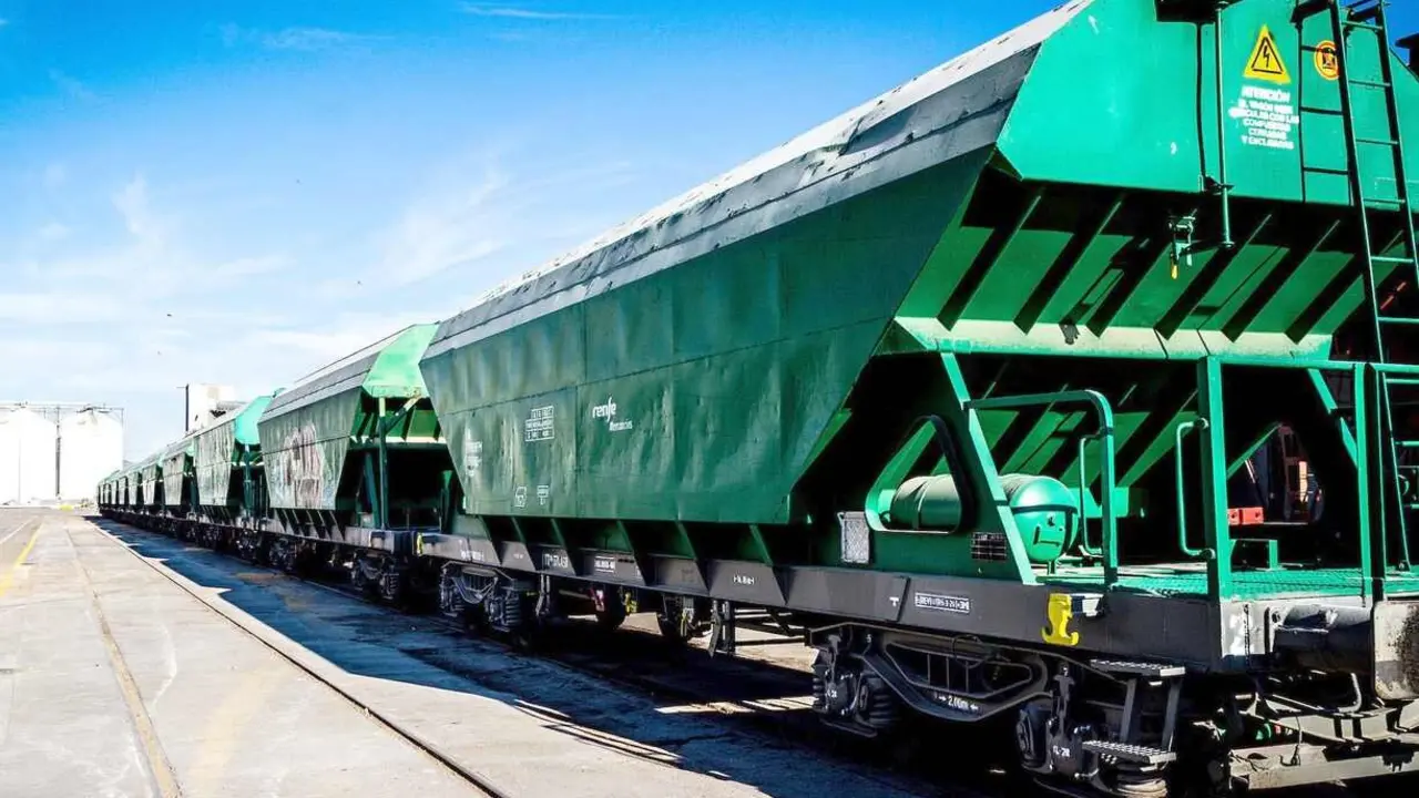 Imagen de un grupo de vagones de Renfe Mercancías.