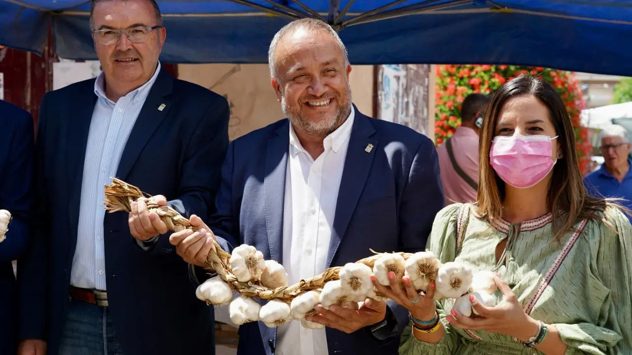 Nuria Rubio, durante la Feria del Ajo este viernes. Foto: Campillo