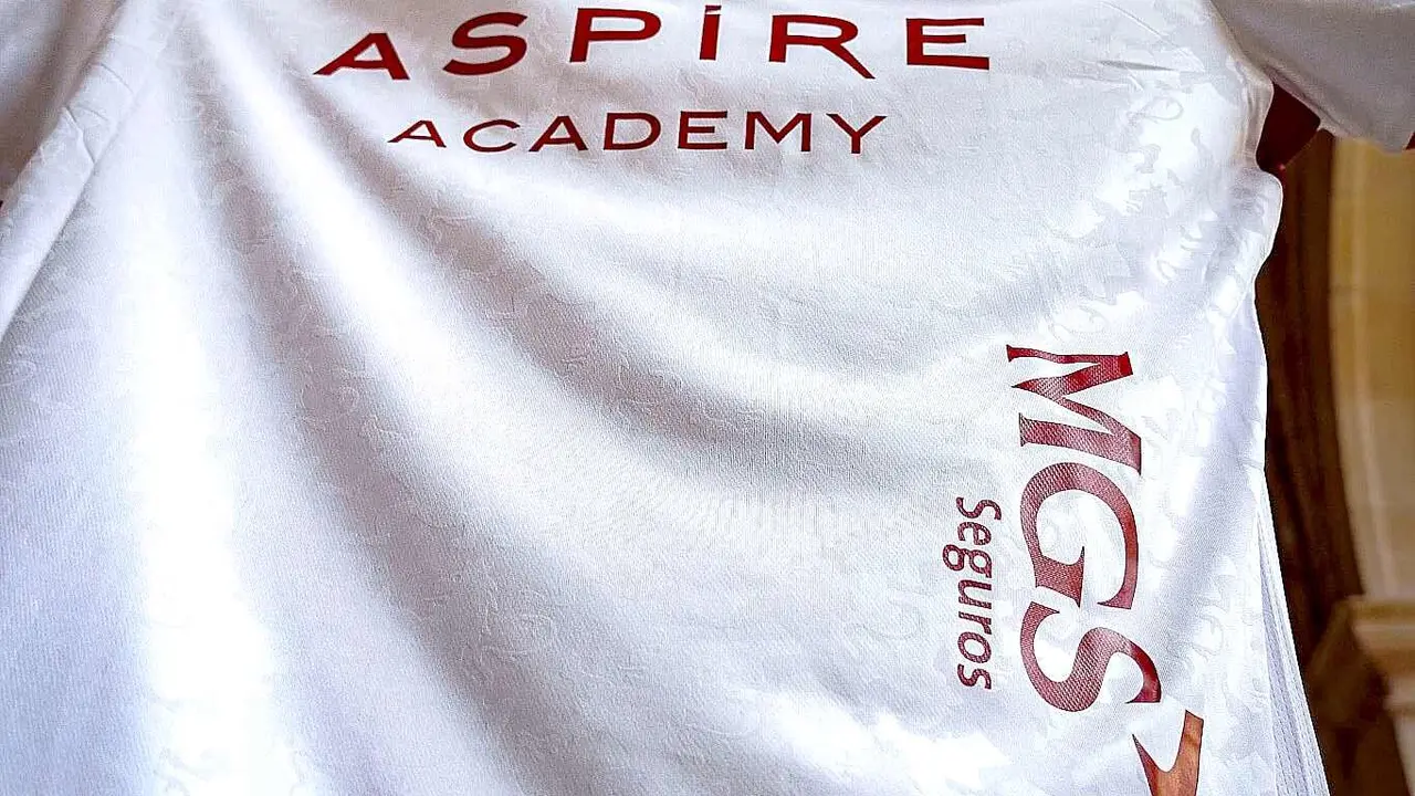 Imagen del nuevo patrocinador de la Cultural junto a Aspire Academy.
