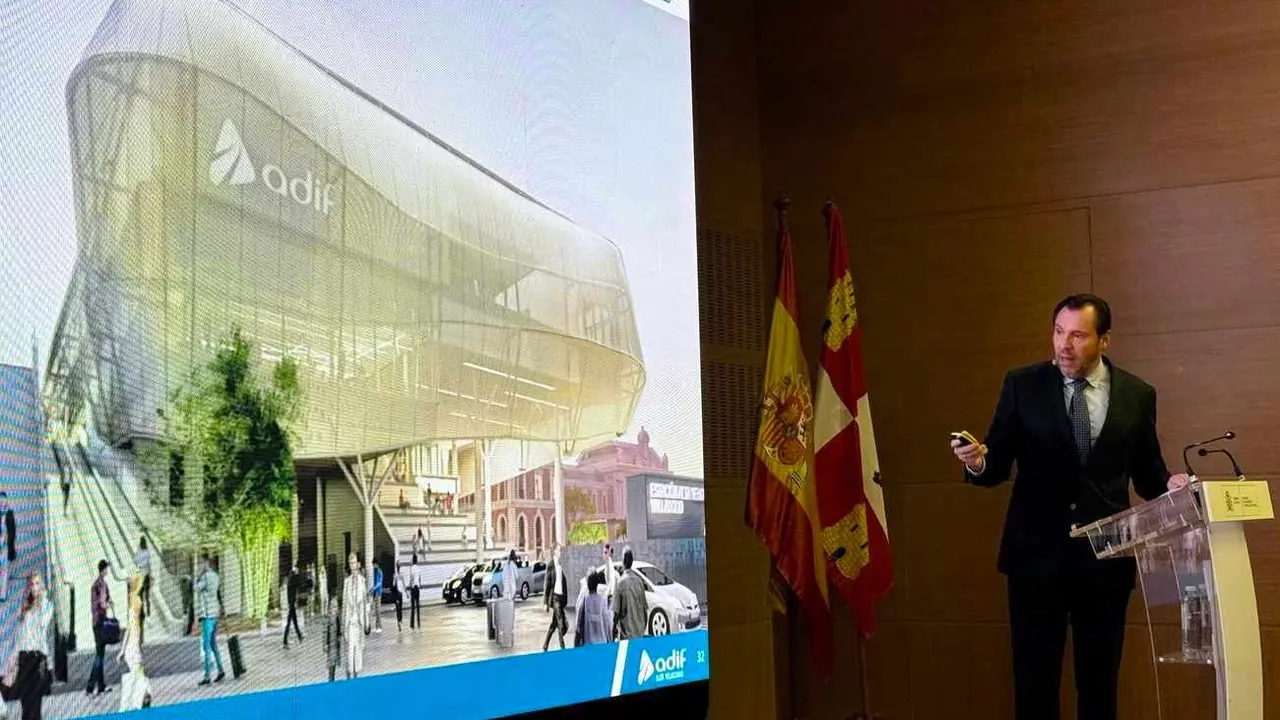 El ministro de Transportes y Movilidad Sostenible, Óscar Puente, presenta el proyecto de la nueva estación de tren de Valladolid Campo Grande. Al acto asiste el consejero de Movilidad y Transformación Digital de la Junta, José Luis Sanz Merino.
