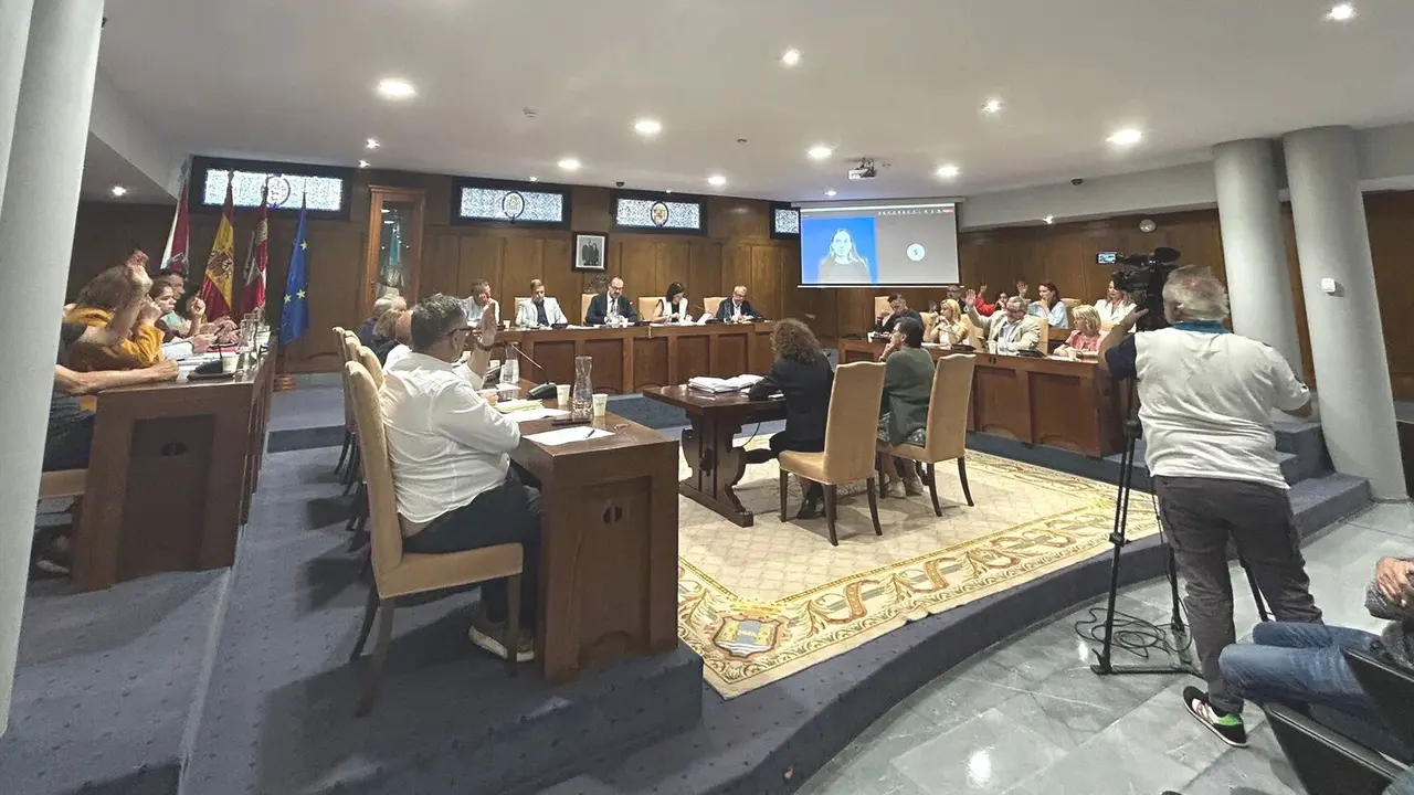 Pleno de Ponferrada 1
