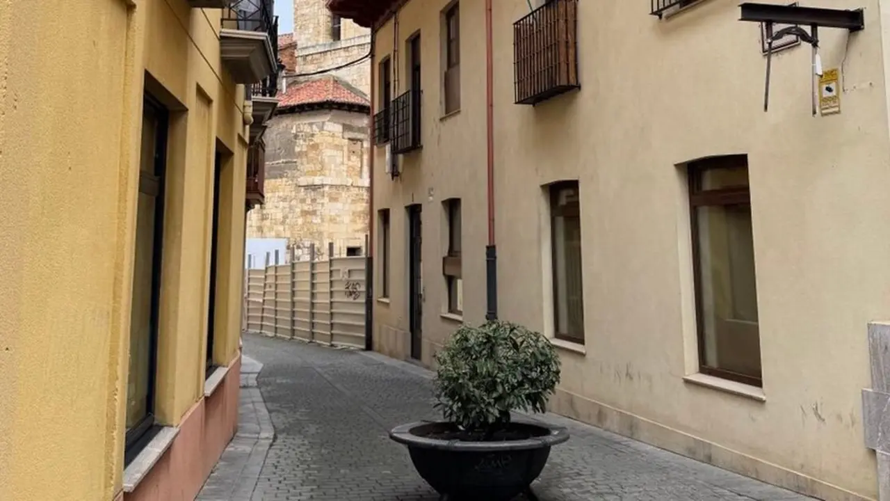 Imagen de la calle Trastámara en la ciudad de León.