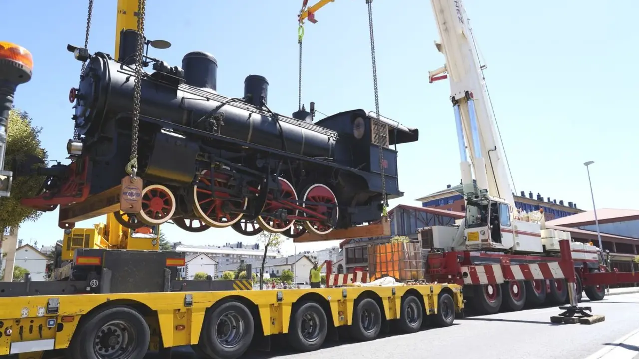 Traslado de la locomotora PV 31 de Ponferrada a los Talleres Ferroviarios de Villablino (León)
