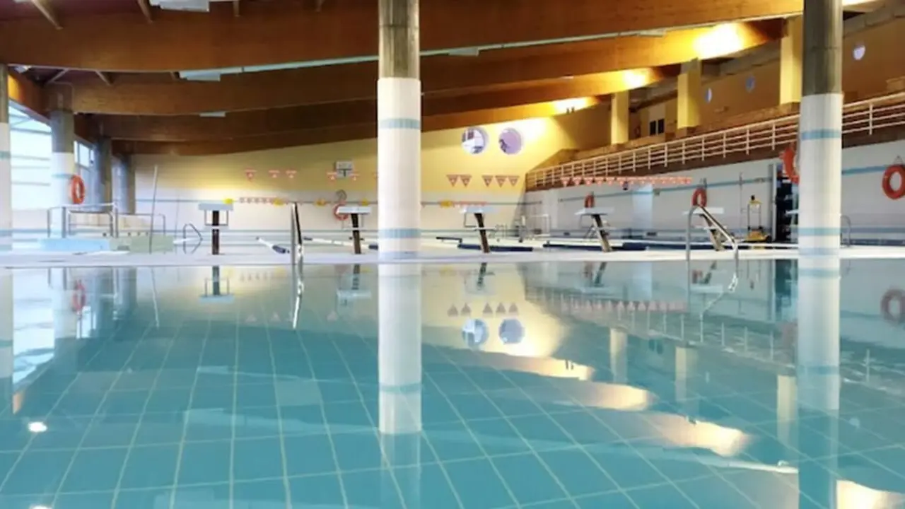 Piscina climatizada Ponferrada