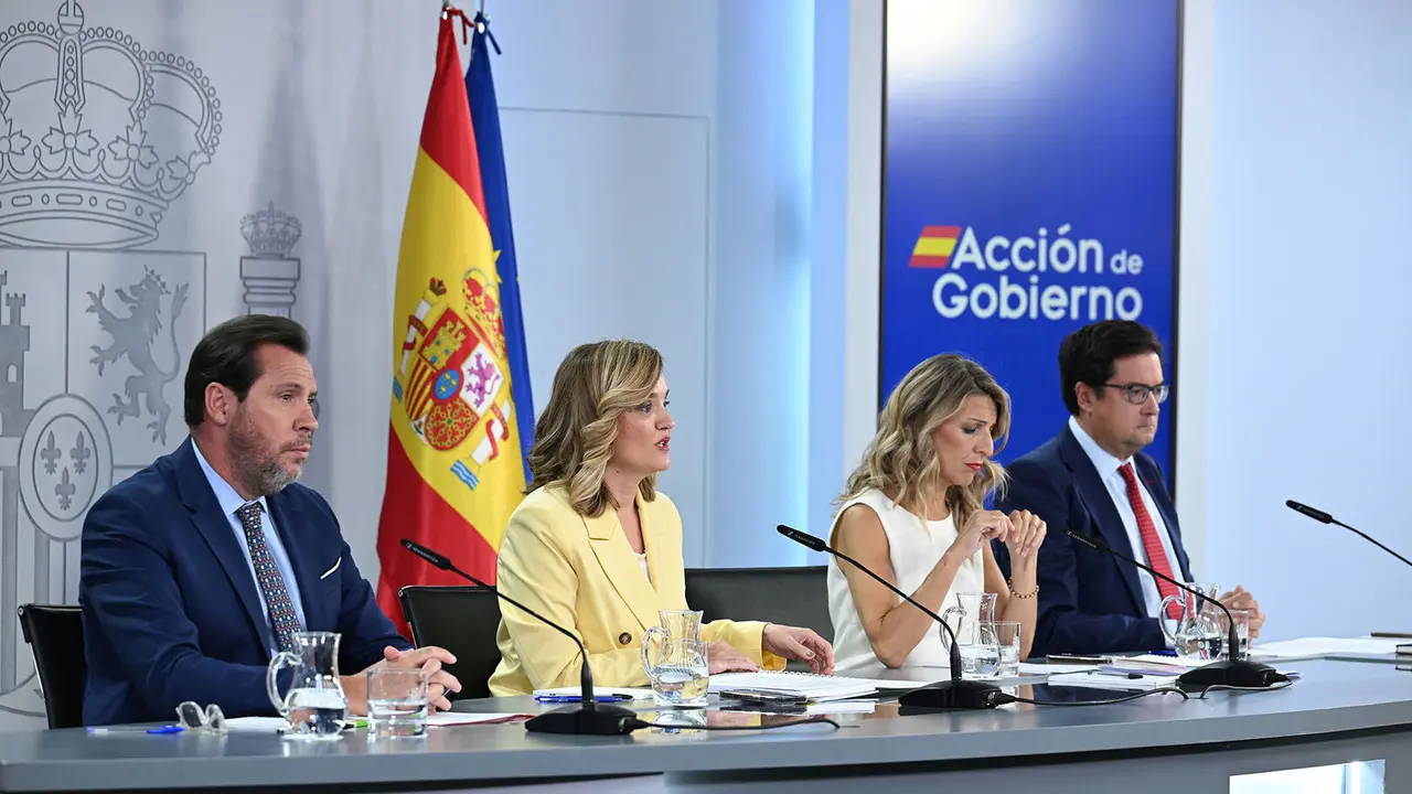 290725-rueda-de-prensa-ministros1