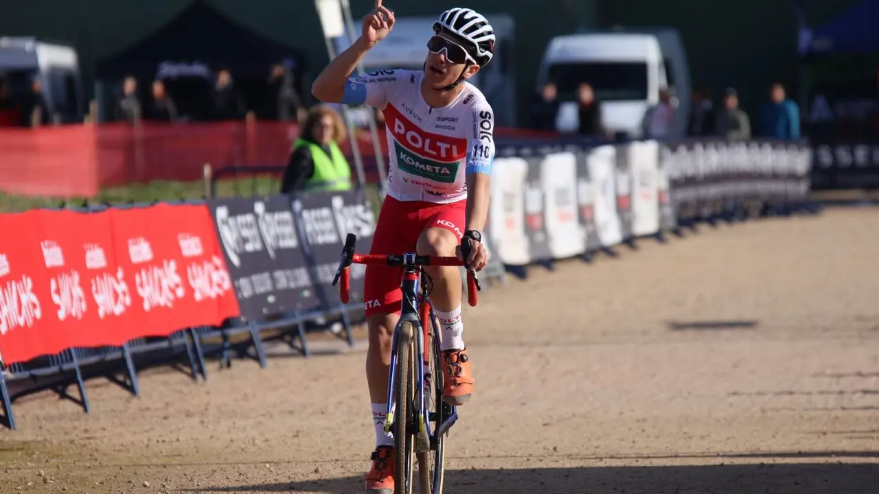 El ciclista Oscar Orts durante una competición reciente.