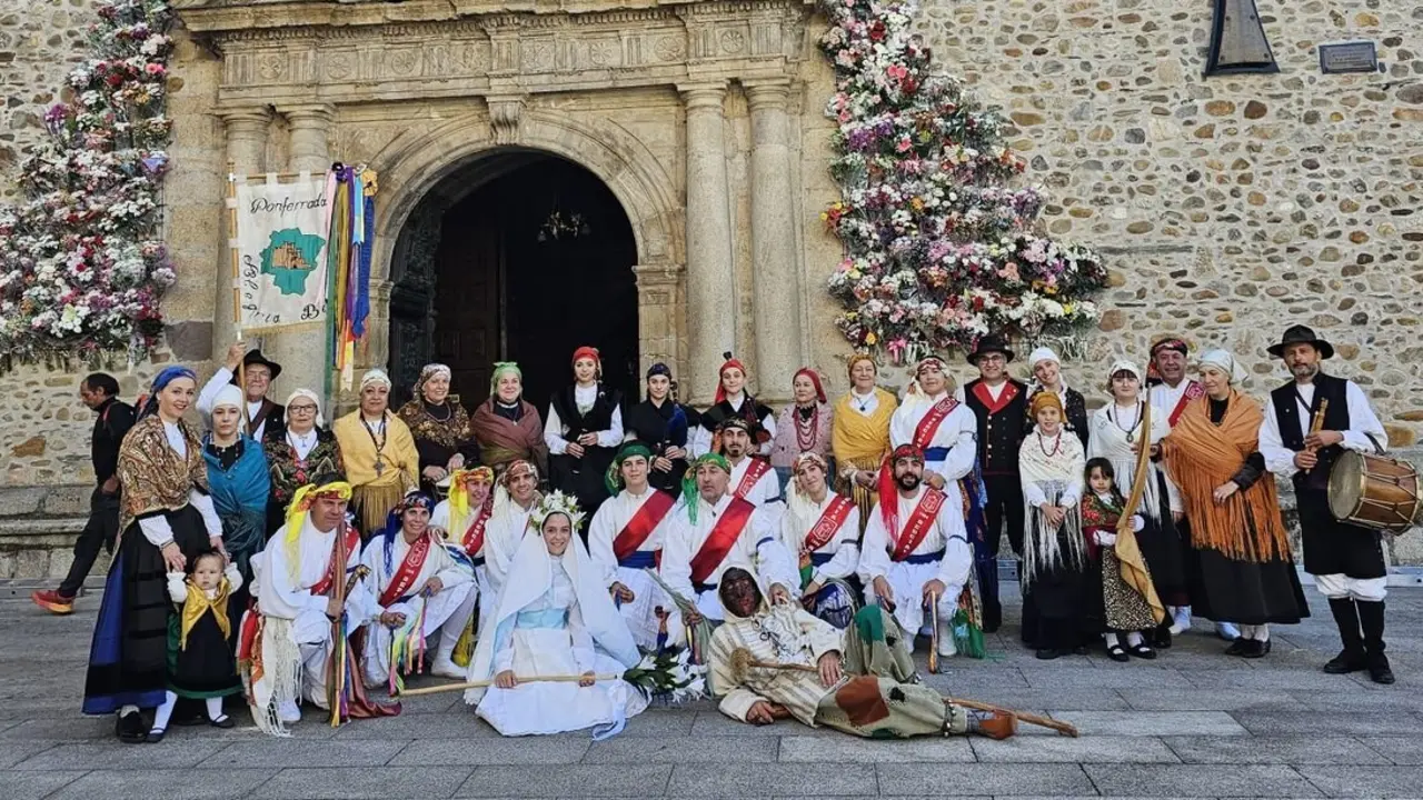 Candín acoge su segunda edición del encuentro de Pandereta y Canto Tradicional