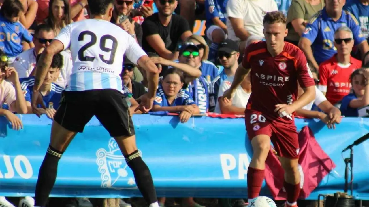 La Cultural y Deportiva Leonesa ofreció una actuación notable ante el Real Oviedo en el 35.º Torneo Villa de Grado, pese a la derrota por la mínima (1-0) frente al equipo de Veljko Paunovic, que aprovechó un error puntual en la primera mitad para llevarse el trofeo.