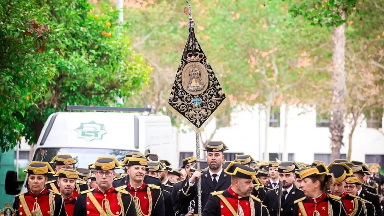 La Agrupación Musical Virgen de los Reyes de Sevilla.