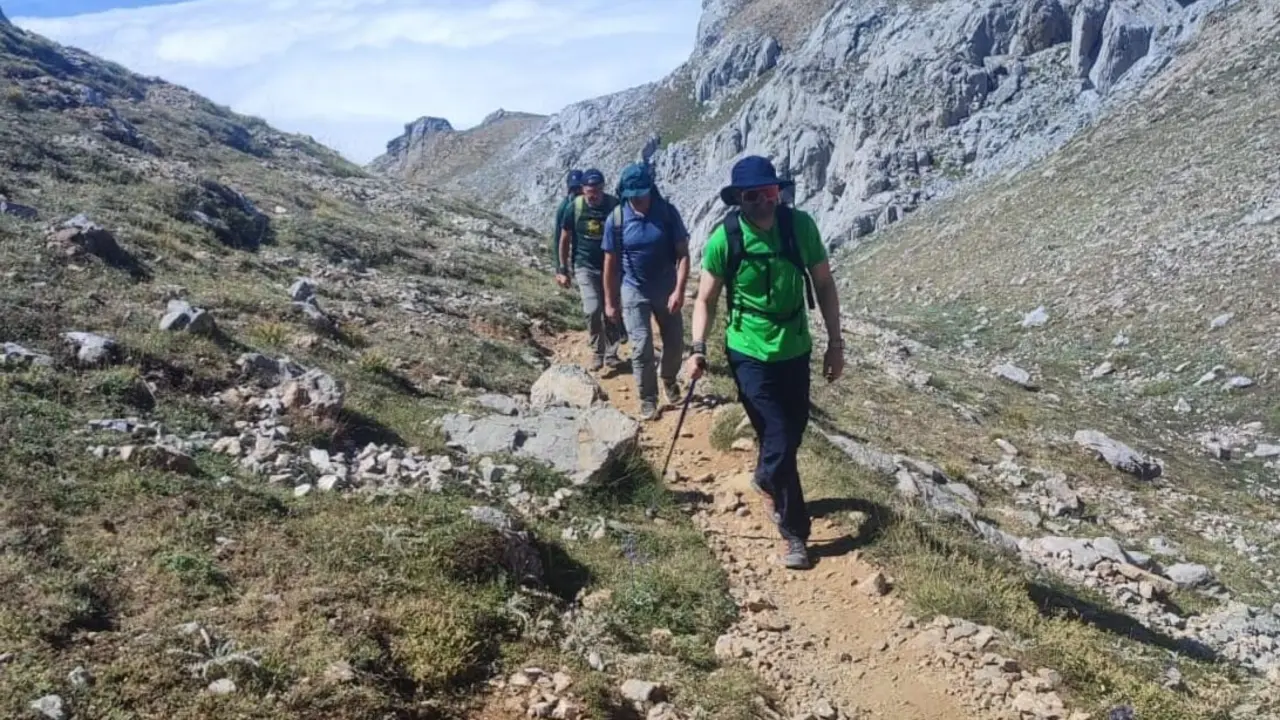 El subdelegado del Gobierno, Héctor Alaiz, visita el GREIM de la Guardia Civil con sede en Sabero