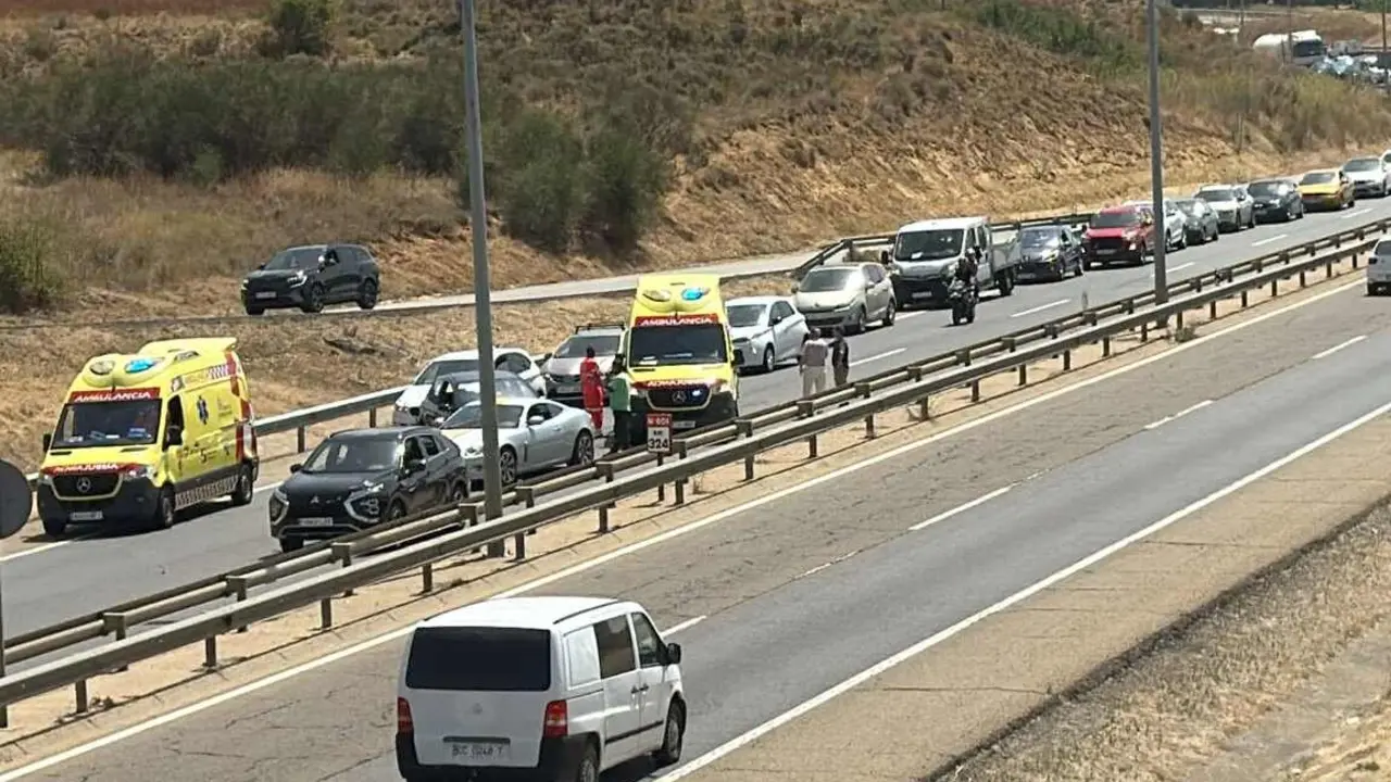 Imagen del lugar del accidente en la LE-20. Foto: Julio
