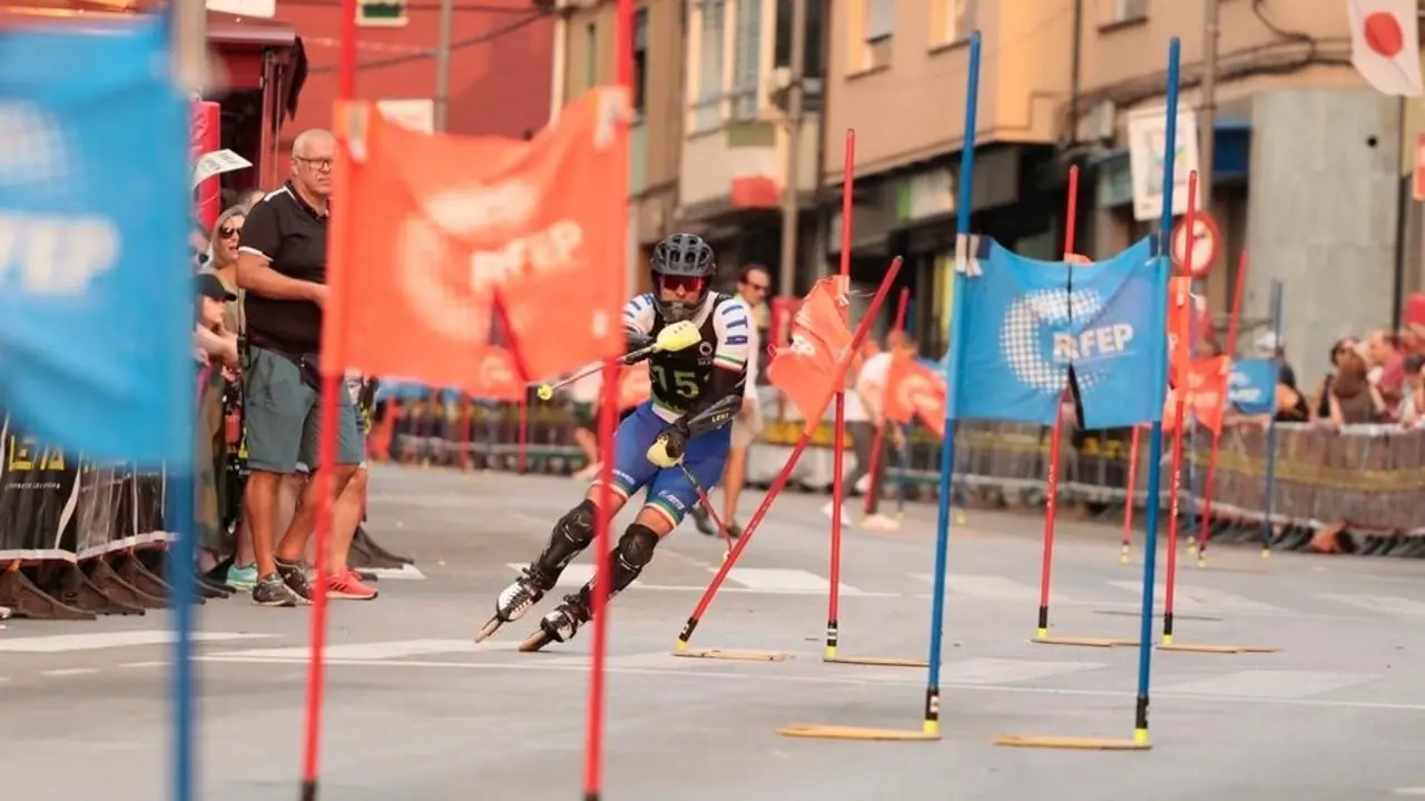 Primera jornada de la IX Xamascada Valle de Laciana Campeonatos de Europa Alpino en Línea que se celebra en Villablino.