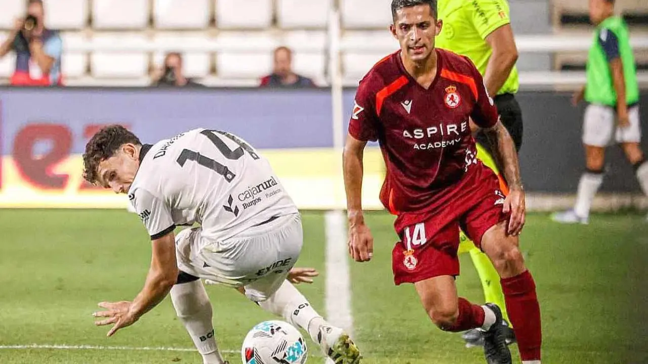 La sentencia de Burgos: o llegan refuerzos, o adiós a la Segunda División... y todo cuando quedan 41 jornadas.