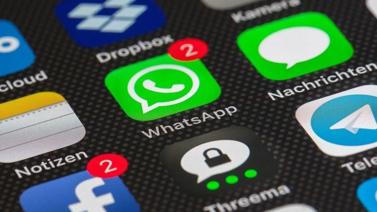 WhatsApp 1