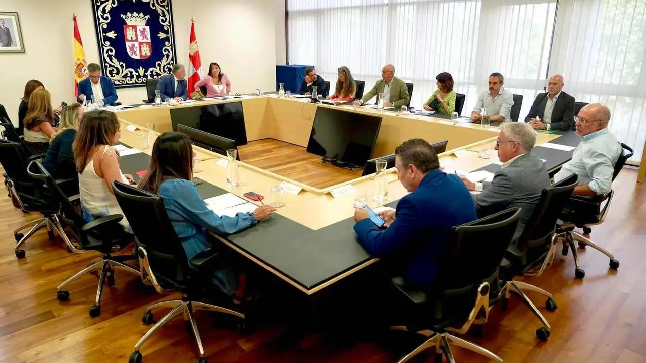Junta de Portavoces de las Cortes.