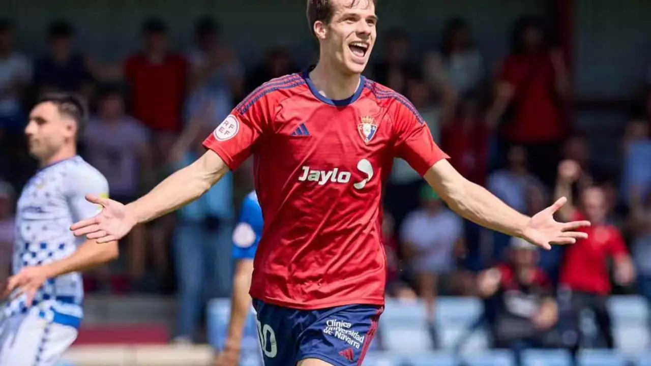 Cultural y Ceuta se lanzan a la caza de Yoldi, procedente del Osasuna.