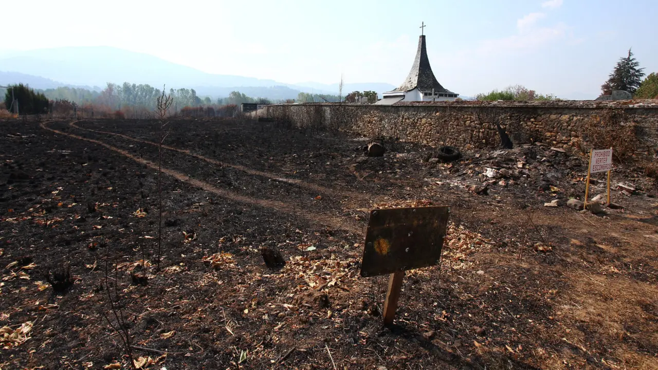 Efectos del incendio de Castropodame (León)