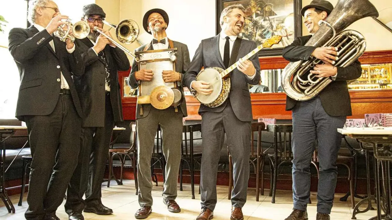 Barba Dixie, uno de los grupos que llega a Ponferrada.