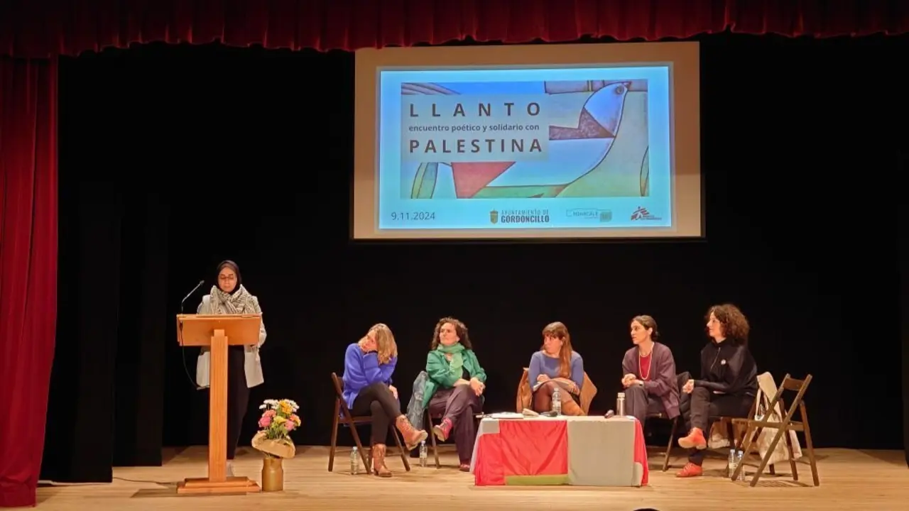 El evento solidario 'versos por Palestina' regresa a Gordoncillo. Foto: Mihacale
