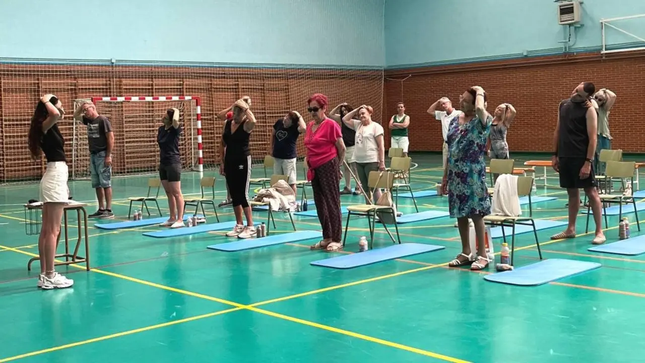 Tabla de gimnasia en instalaciones municipales de La Pola de Gordón. Foto: ULE