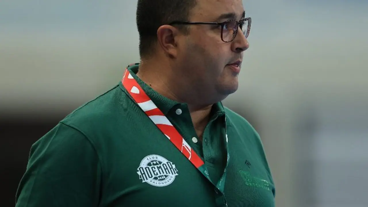 Dani Gordo, entrenador del Abanca Ademar, este domingo. Foto: RFEB