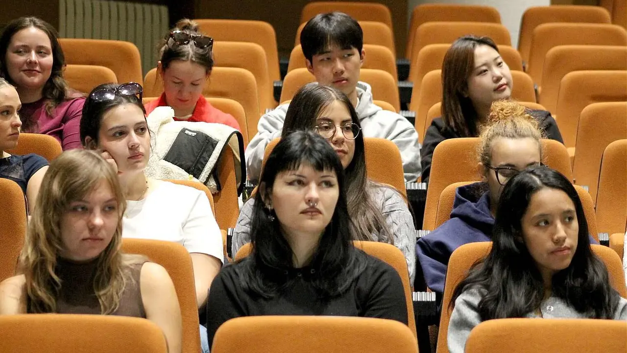 Ule estudiantes internacionales (9)